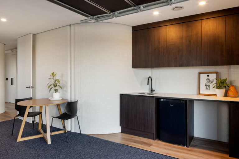 49-web-or-mls-aaron-radford__AR5_0948