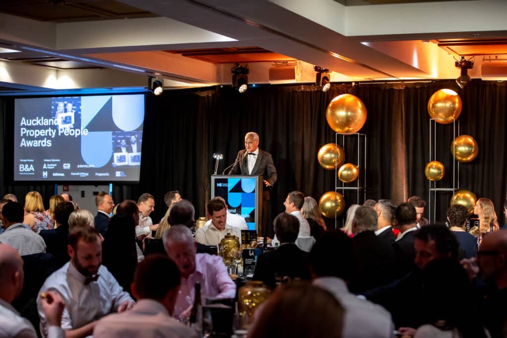 AKL_PP_AWARDS_SM-187