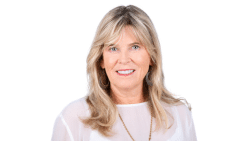 Photo of Lesley Baddon.